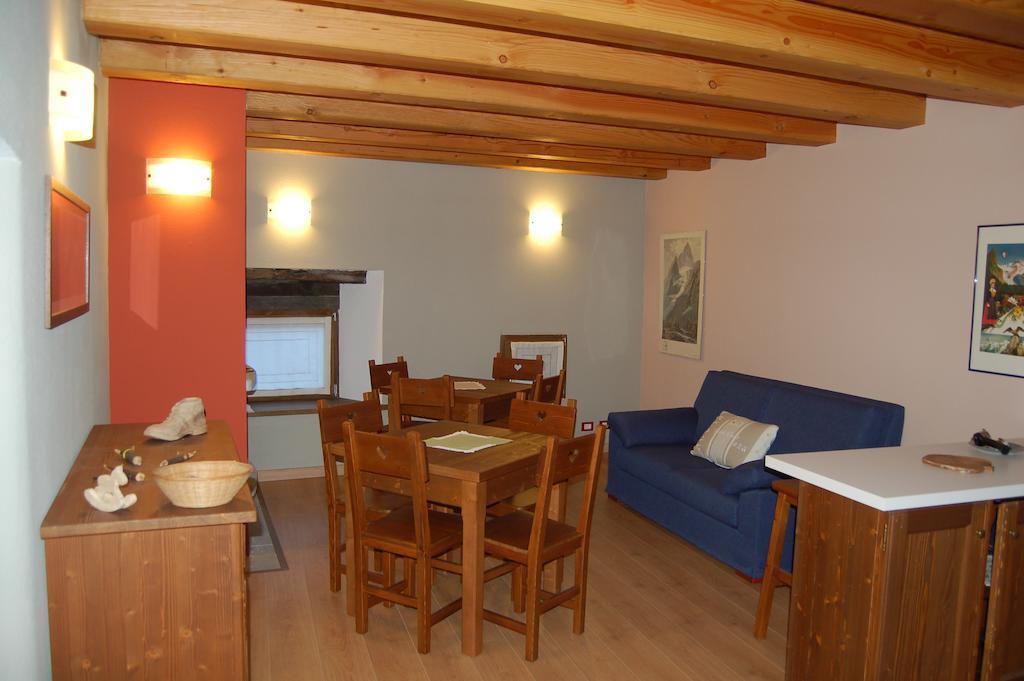 Bed and Breakfast Il Nocciolo à Bard Extérieur photo